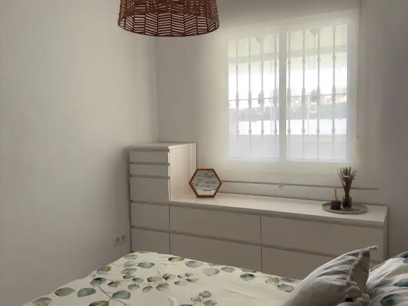 Piso en venta en Calle Doña Julia, 1, Doña Julia Golf Habitación de Piso en venta en Casares con Aire acondicionado, Terraza y Piscina