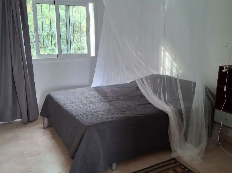 Habitación de Piso de alquiler en Benalmádena con Aire acondicionado, Terraza y Piscina