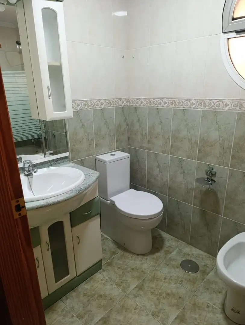 Bathroom of Flat for rent in Orihuela  with Furnished, Oven and Washing machine