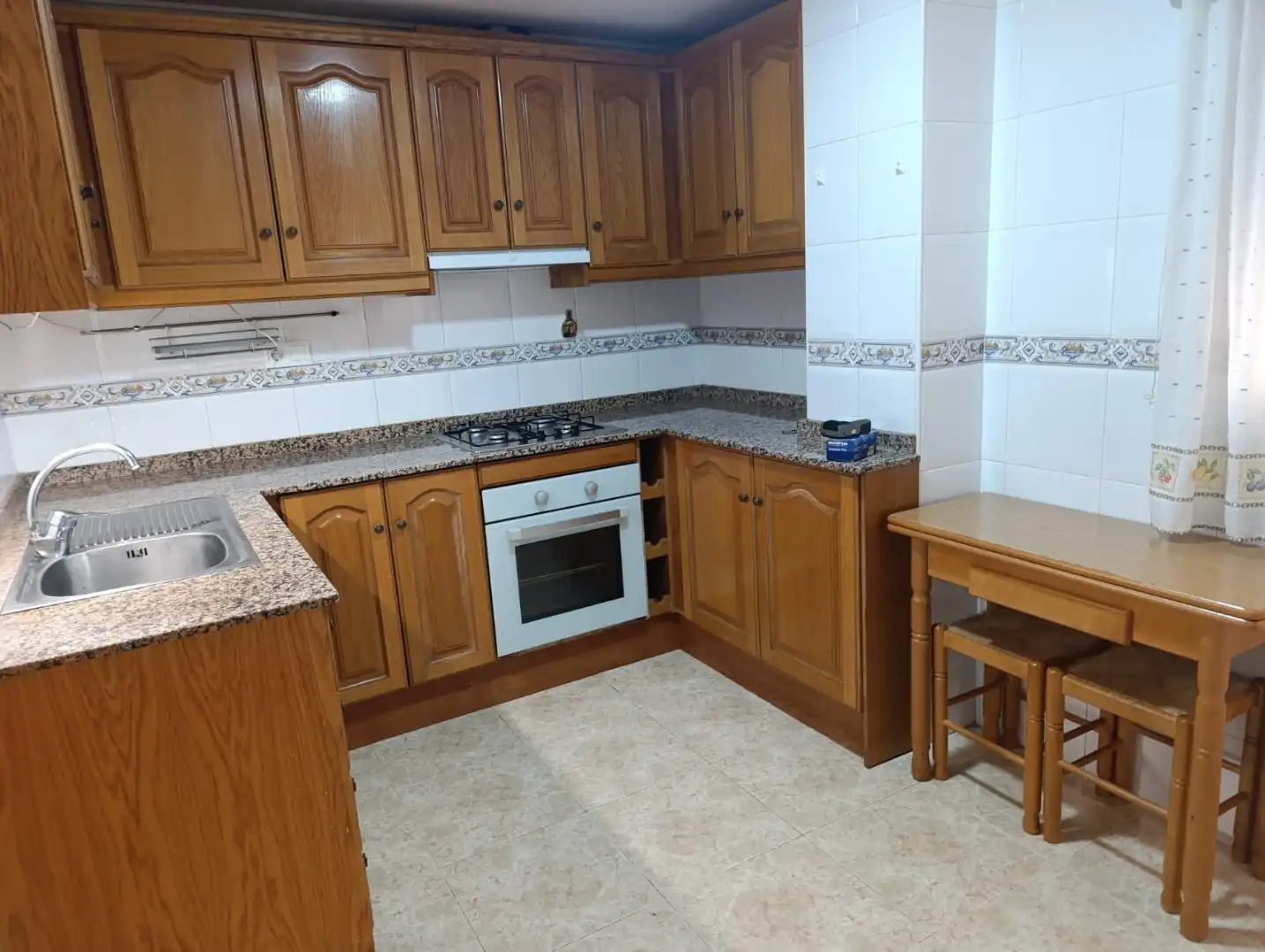 Kitchen of Flat for rent in Orihuela  with Furnished, Oven and Washing machine
