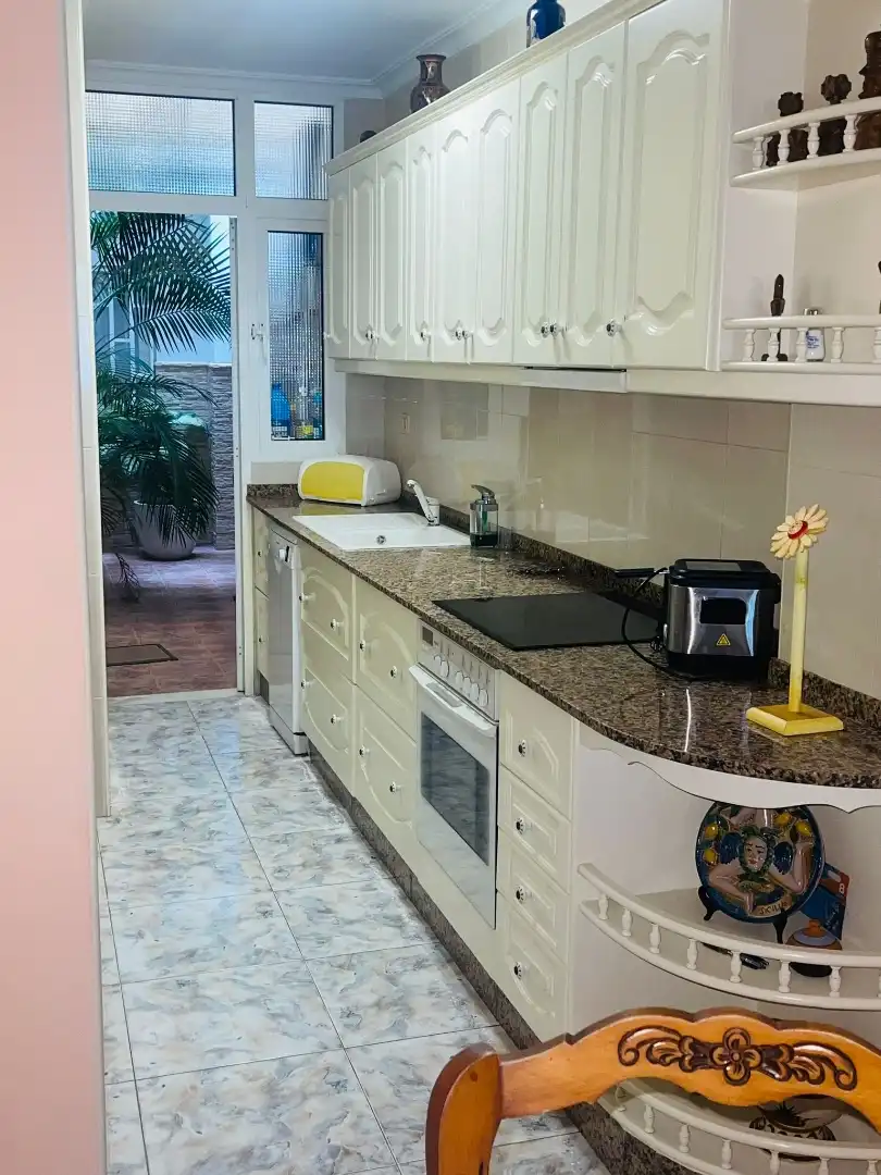 Pis en venda a Calle Mariucha, 76, Escaleritas Cuina de Pis en venda en Las Palmas de Gran Canaria amb Terrassa i Rentadora