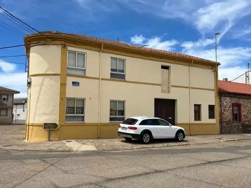 Detached homes for sale in Calle el Cachón, 7, Soto de la Vega Exterior view of Detached homes for sale in Soto de la Vega