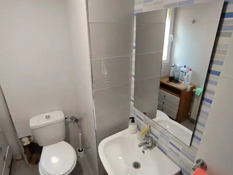 Baño de Piso de alquiler en Jaén con Aire acondicionado, Calefacción y Terraza