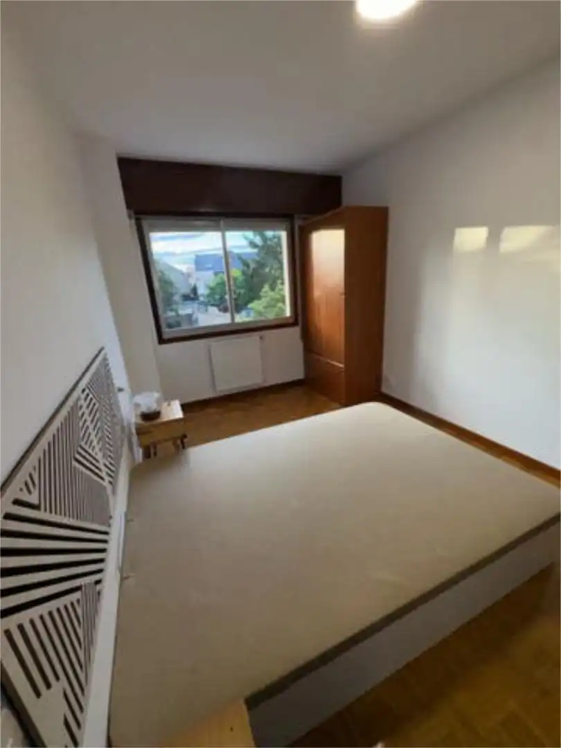 Apartamento de alquiler en Portádego - Vilaboa Norte Habitación de Apartamento de alquiler en Culleredo con Calefacción, Jardín privado y Amueblado