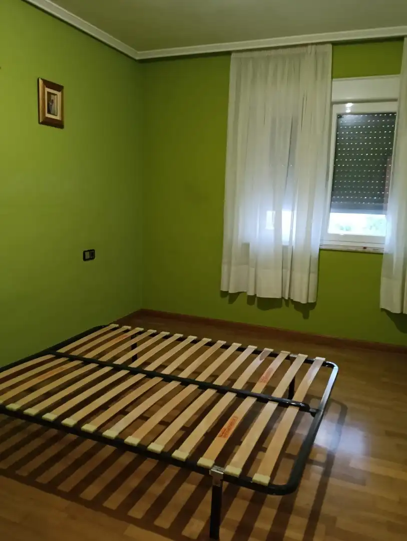 Wohnung zur Miete in Calle Chao do Marco, 52, Puente de Domingo Flórez