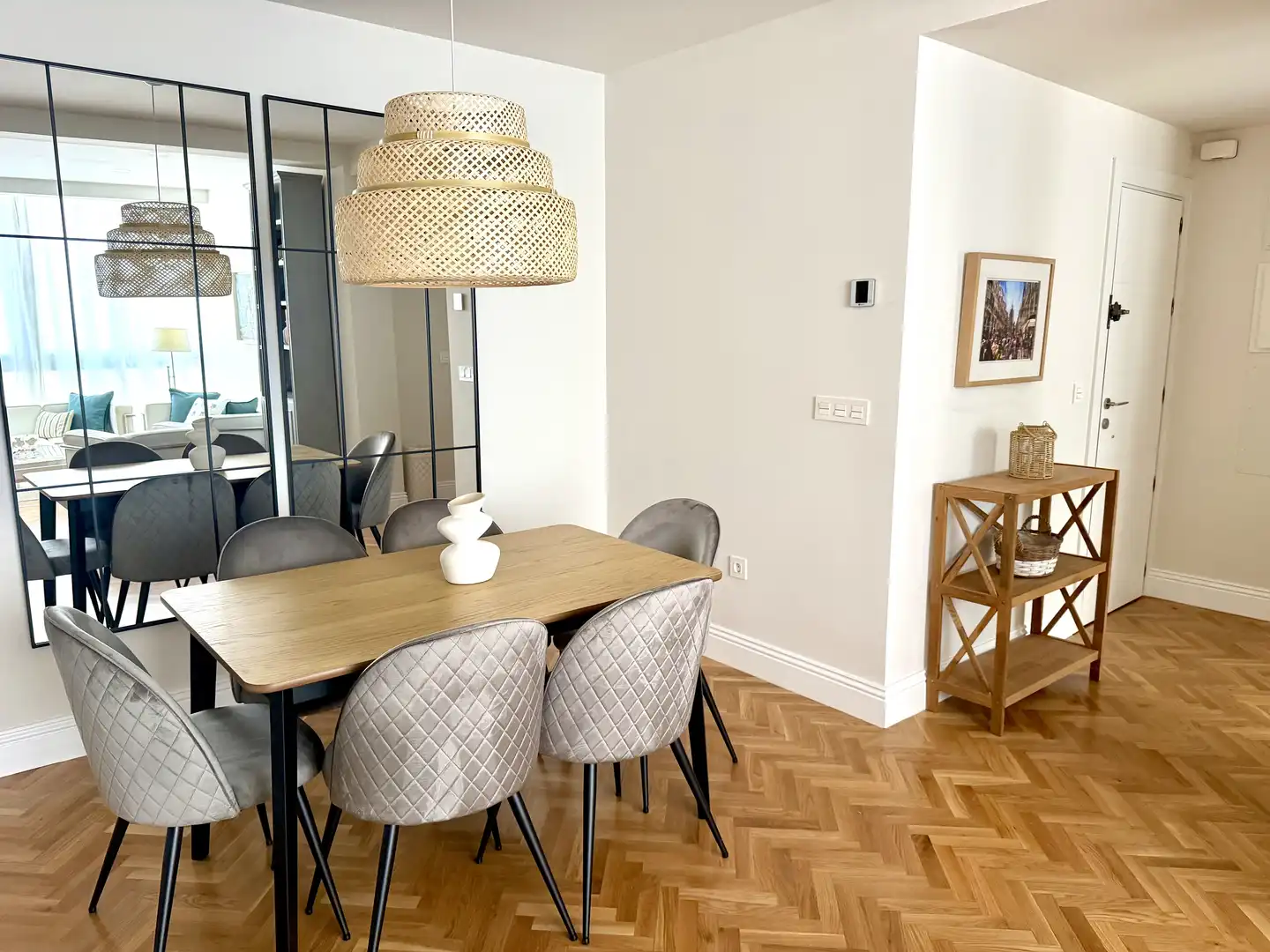 Flat for rent in Alameda de Colón, 34, Ensanche Centro - Puerto Dining room of Flat for rent in Málaga Capital with Air Conditioner