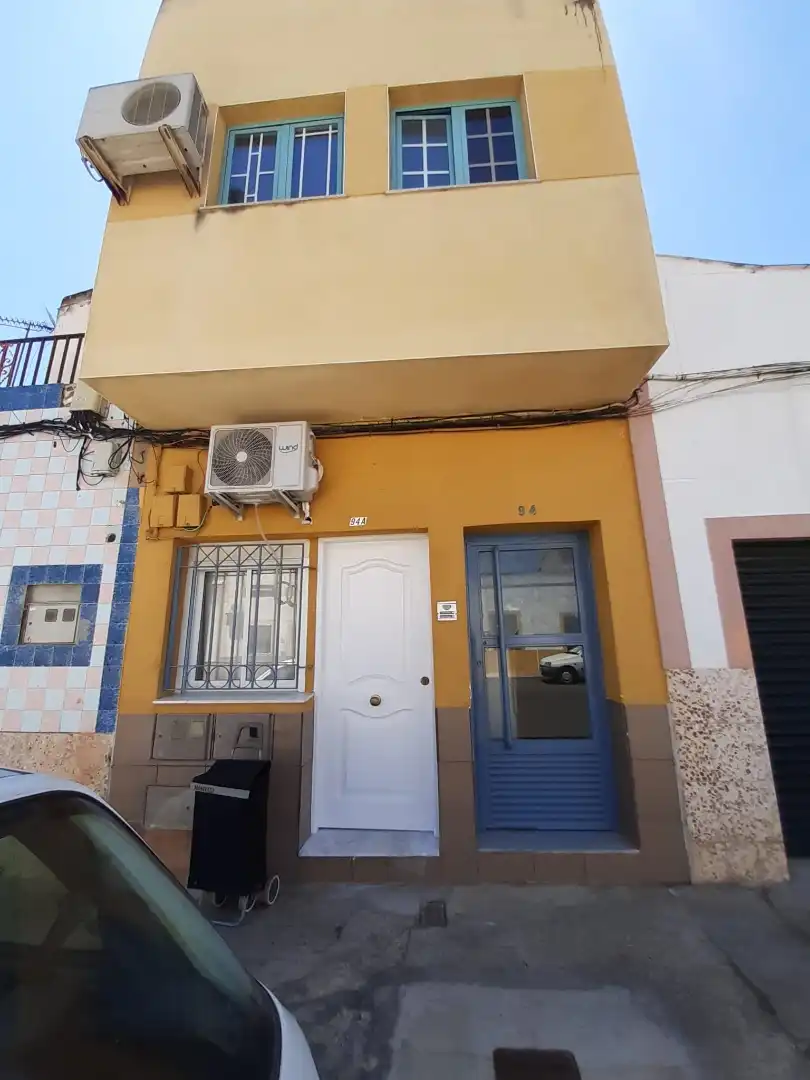 Flat for rent in Calle de José Macón, 88, San Roque - Ronda Norte Exterior view of Flat for rent in Badajoz Capital with Air Conditioner and Terrace