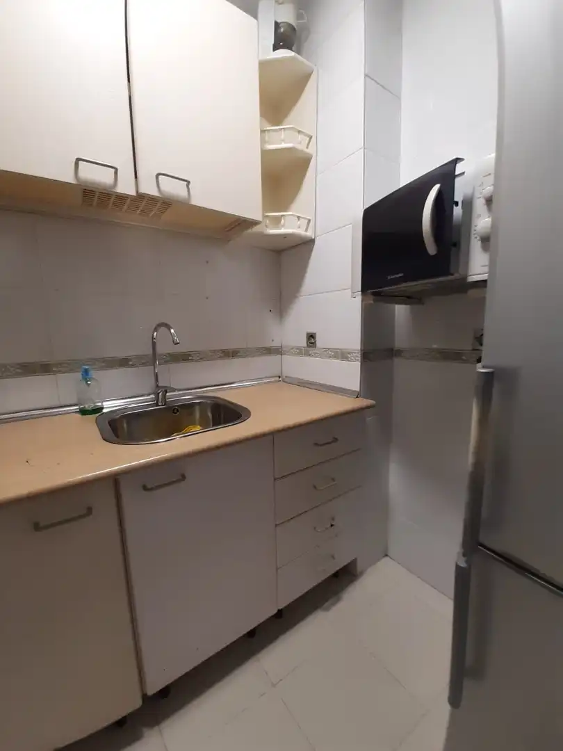 Flat for rent in Calle de José Macón, 88, San Roque - Ronda Norte Kitchen of Flat for rent in Badajoz Capital with Air Conditioner and Terrace