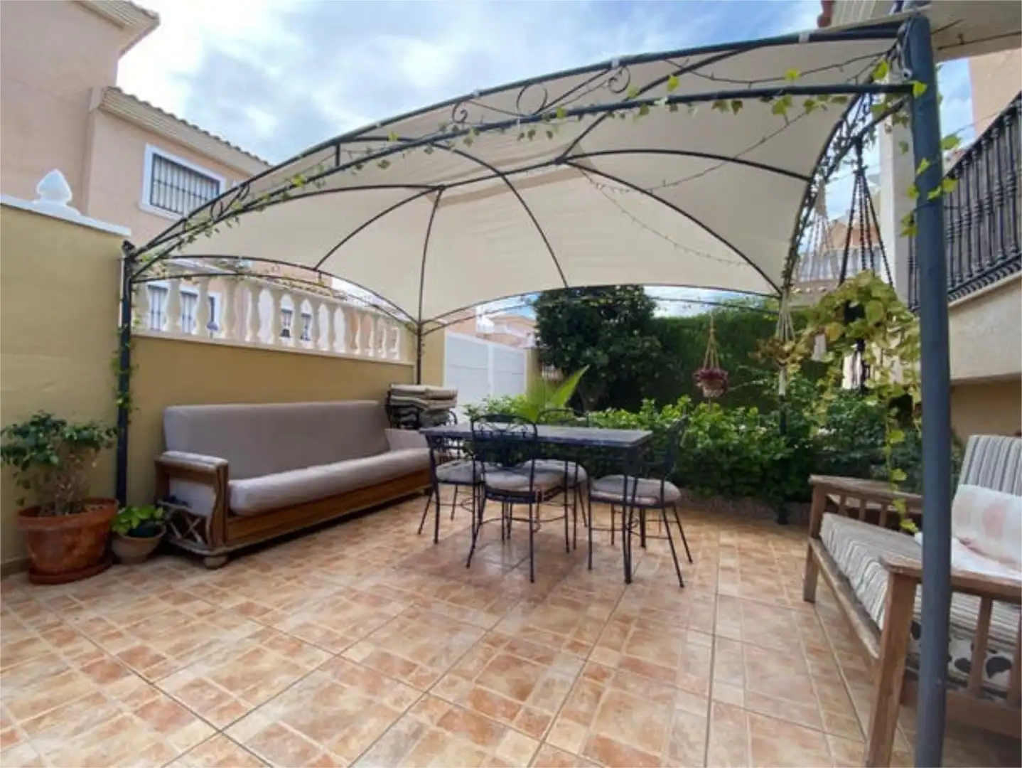 Einfamilien-Reihenhaus zum Verkauf in Los Balcones y los Altos Terrasse von Einfamilien-Reihenhaus zum Verkauf in Orihuela mit Terrasse