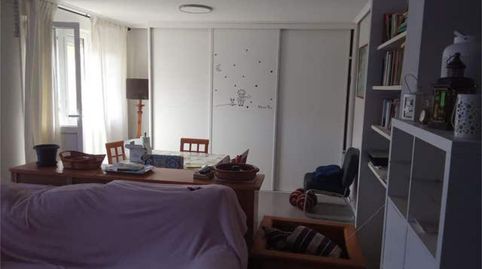 Foto 2 de Piso de alquiler en Santoña, Cantabria