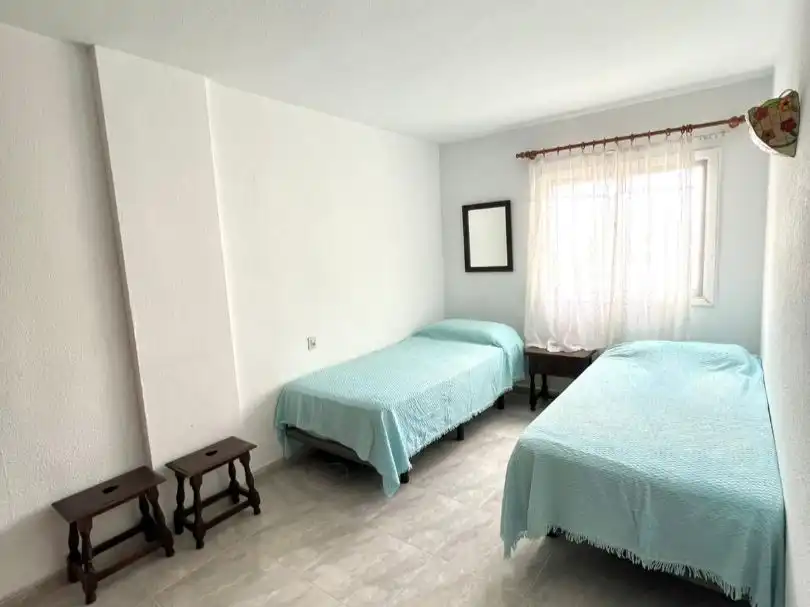 Piso en venta en Avenida Santiago Puig, 2, Playa de las Américas Habitación de Piso en venta en Arona con Terraza, Piscina y Balcón