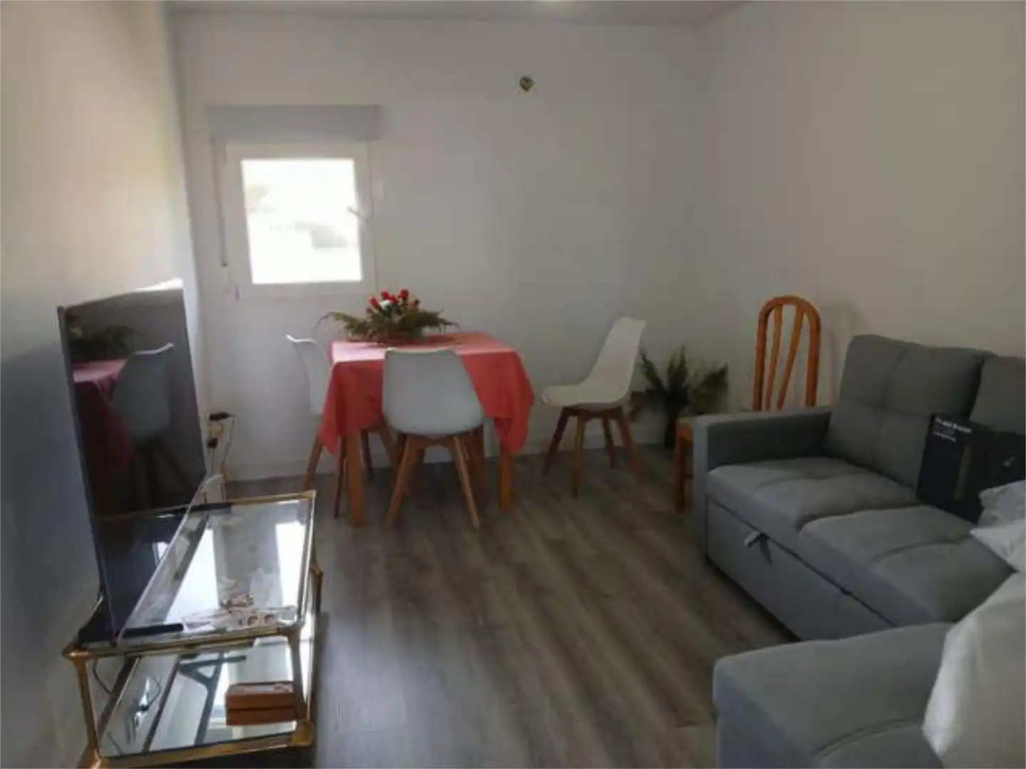 Pis en venda a Los Cármenes Sala d'estar de Pis en venda en Madrid Capital