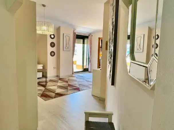 Piso en venta en Calle Calerita, 1, Centro ciudad Piso en venta en Fuengirola con Aire acondicionado, Terraza y Piscina