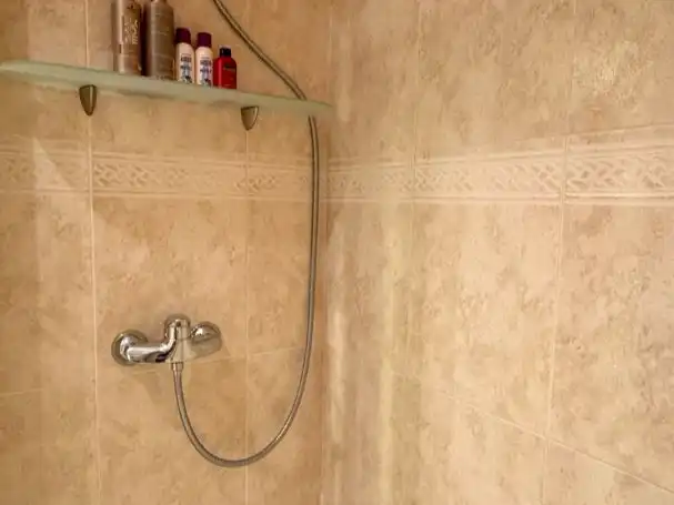 Piso en venta en Calle Calerita, 1, Centro ciudad Baño de Piso en venta en Fuengirola con Aire acondicionado, Terraza y Piscina