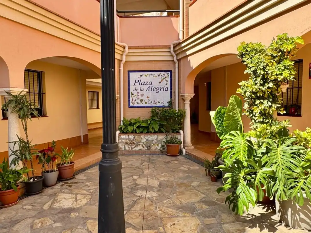 Piso en venta en Calle Calerita, 1, Centro ciudad Piso en venta en Fuengirola con Aire acondicionado, Terraza y Piscina