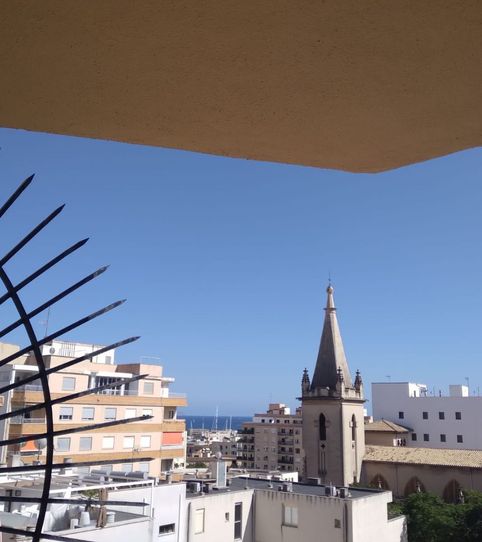 Photo 2 of Room in Carrer de Colubí, 5, Santa Catalina, Palma de Mallorca
