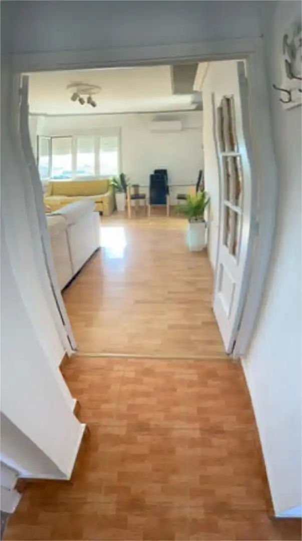 Attic for rent in Hospital Attic for rent in Hospital