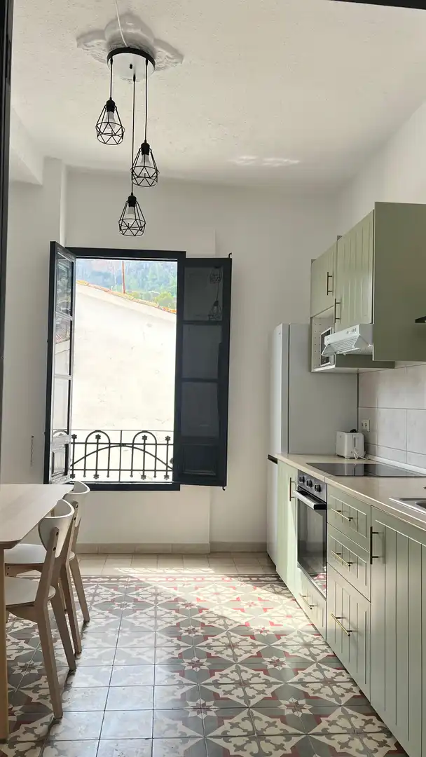 Pis de lloguer a Calle Enríquez, 4, Xàtiva Cuina de Pis de lloguer en Xàtiva amb Aire condicionat, Traster i Moblat