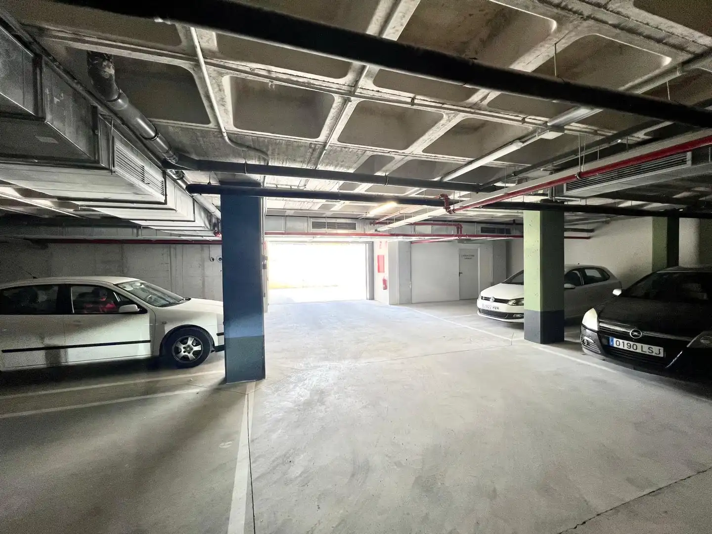 Flat for rent in Desconocido, Guadalupe Parking of Flat for rent in Murcia with Air Conditioner, Heating and Parquet flooring