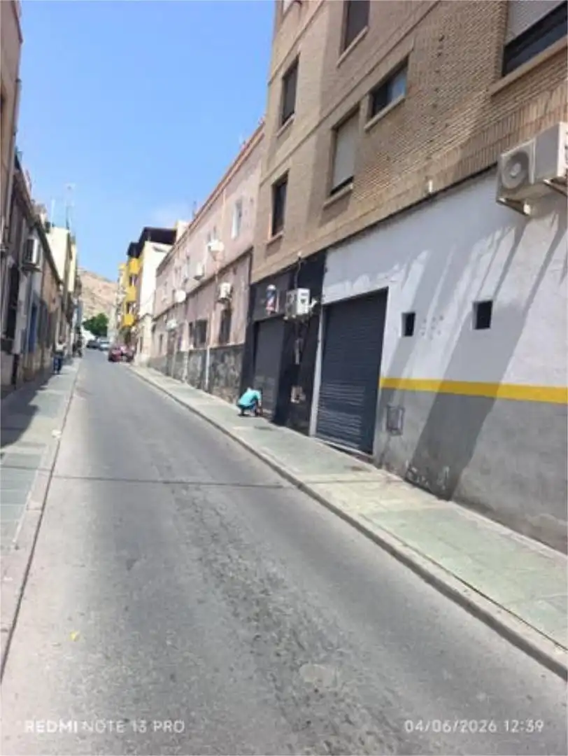 Vista exterior de Local de lloguer en Almería