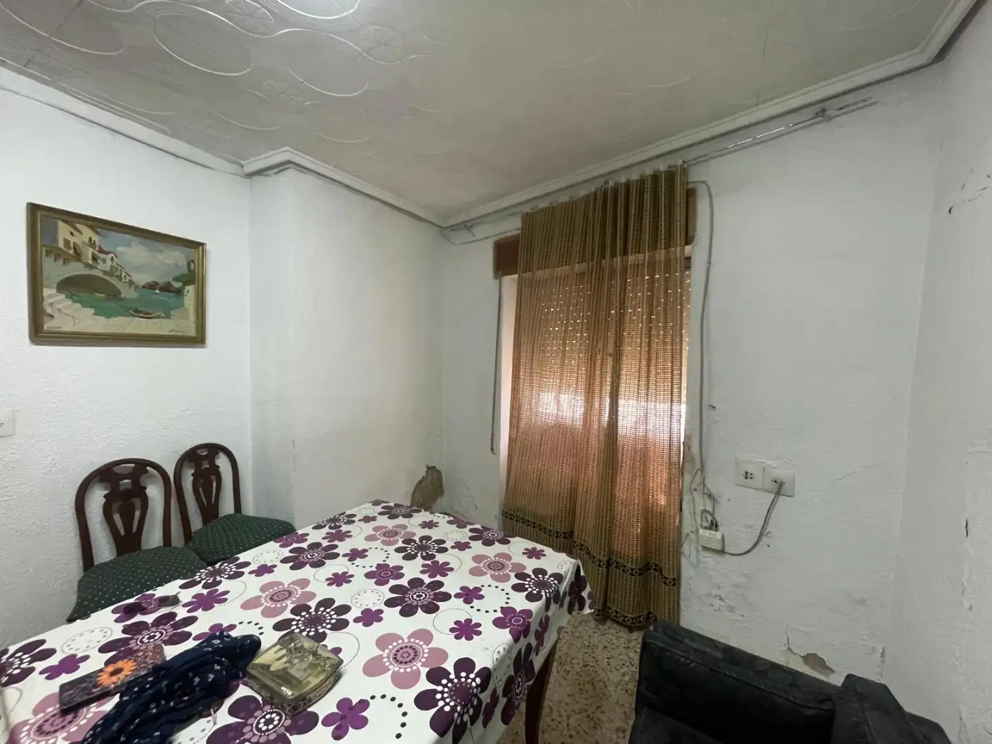 Habitación de Casa adosada en venta en Chiva con Terraza, Trastero y Balcón
