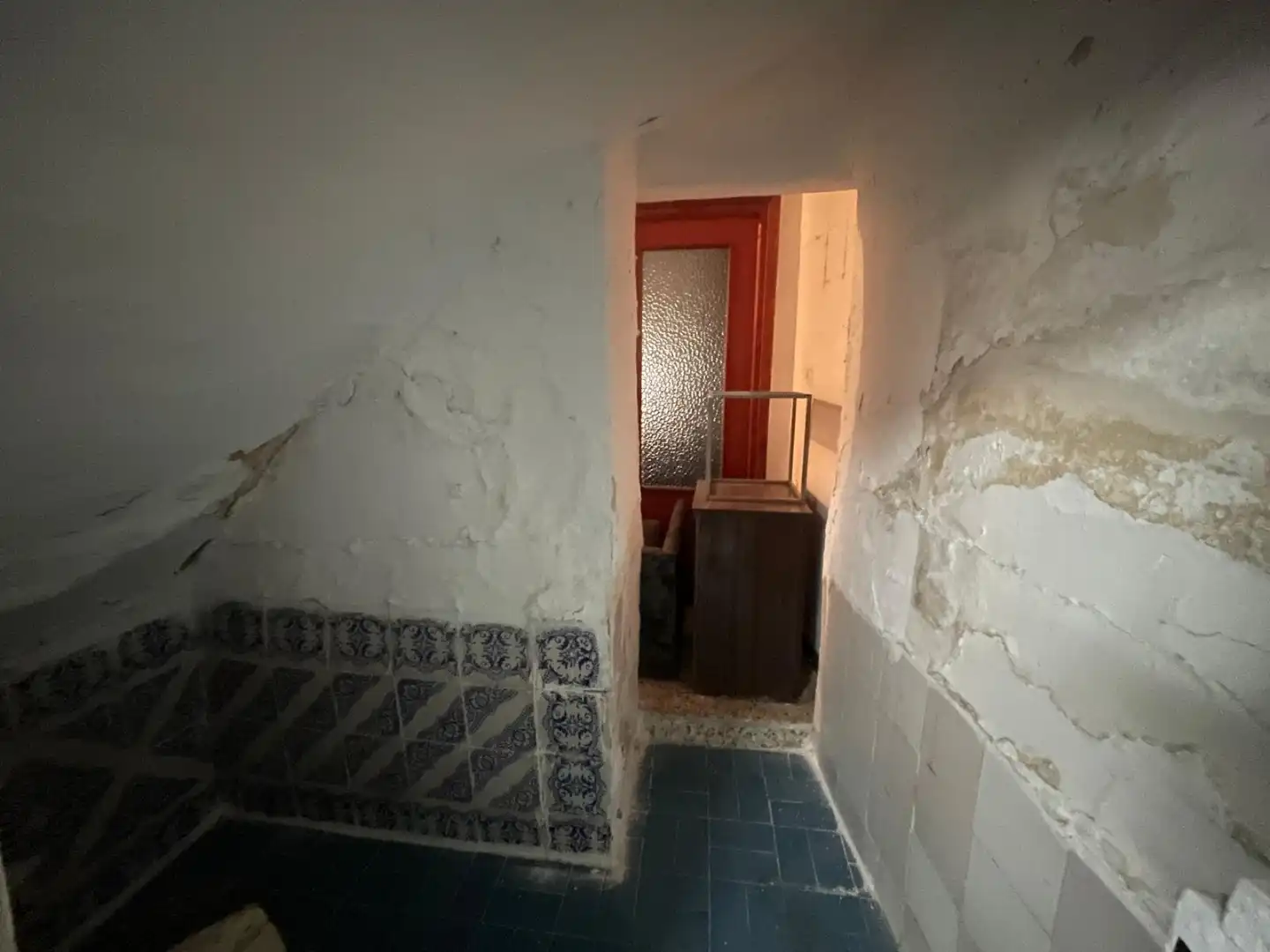 Casa adosada en venta en Chiva con Terraza, Trastero y Balcón