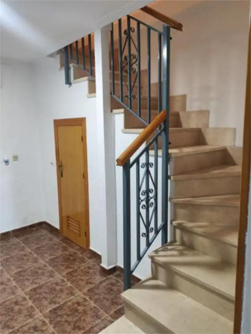 Casa o xalet en venda a Alcantarilla Casa o xalet en venda en Alcantarilla amb Terrassa, Traster i Moblat