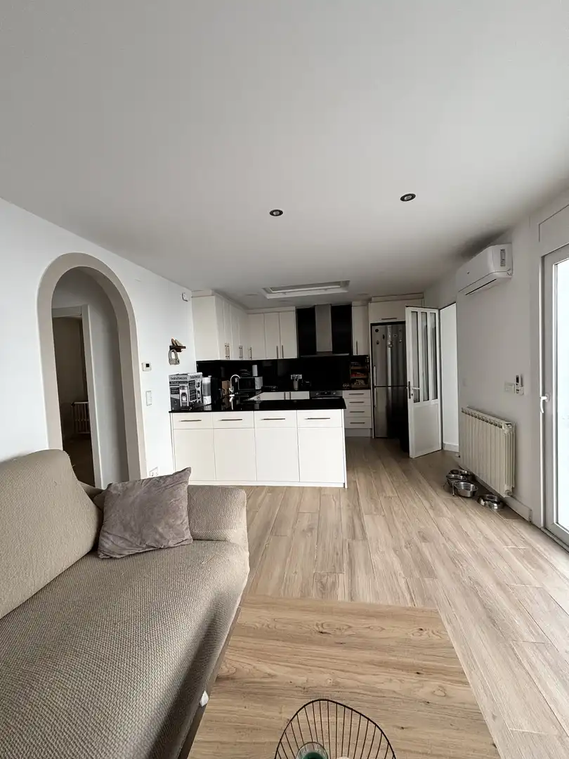 Planta baja en venta en Carrer Figueres, 18, Olot Cocina de Planta baja en venta en Olot con Calefacción, Parquet y Terraza