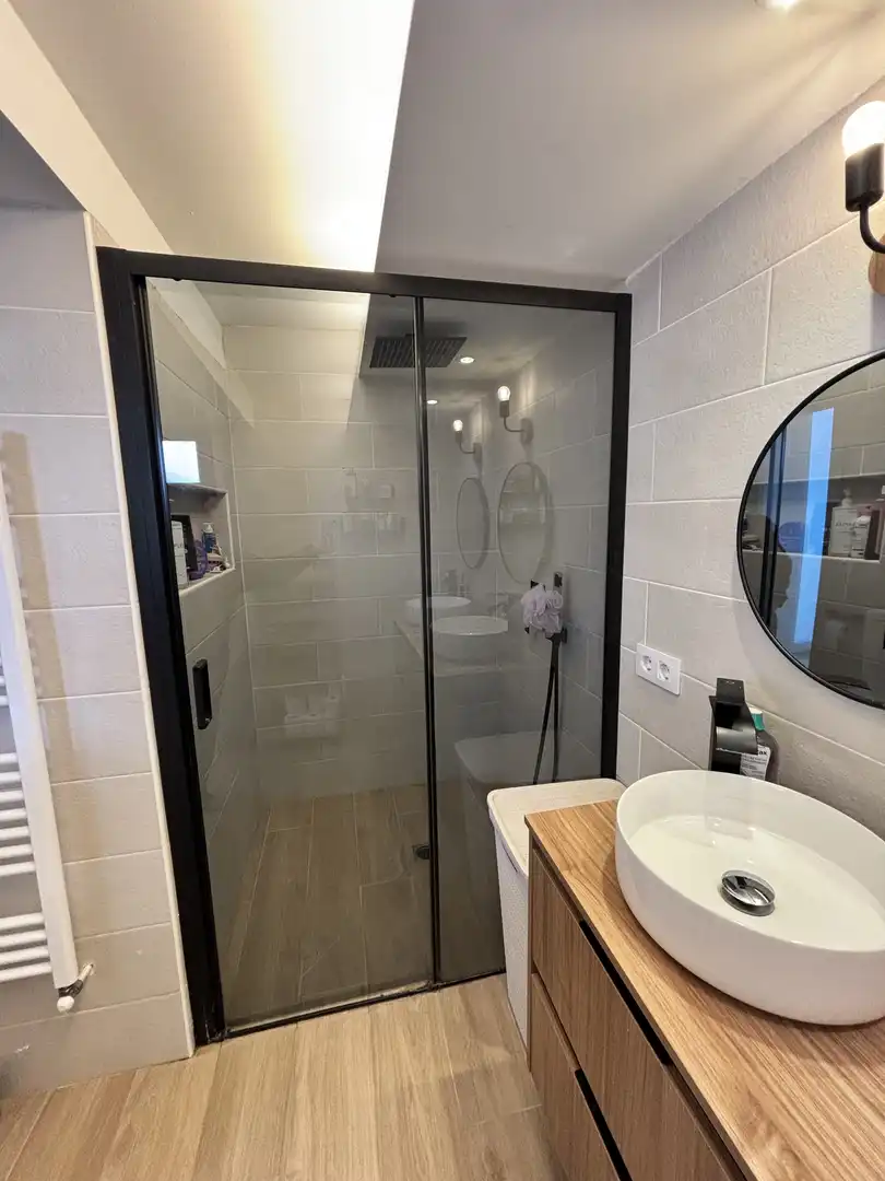 Planta baja en venta en Carrer Figueres, 18, Olot Baño de Planta baja en venta en Olot con Calefacción, Parquet y Terraza