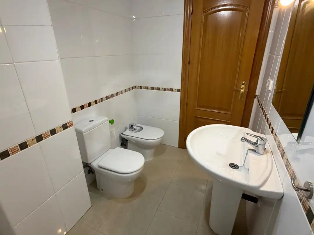Piso de alquiler en Avenida Juan Carlos I, 44, Juan Carlos I Baño de Piso de alquiler en Murcia con Aire acondicionado, Parquet y Terraza