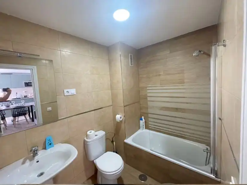 Piso de alquiler en Calle Murillo, 8, Centro Baño de Piso de alquiler en San Fernando con Aire acondicionado, Parquet y Terraza