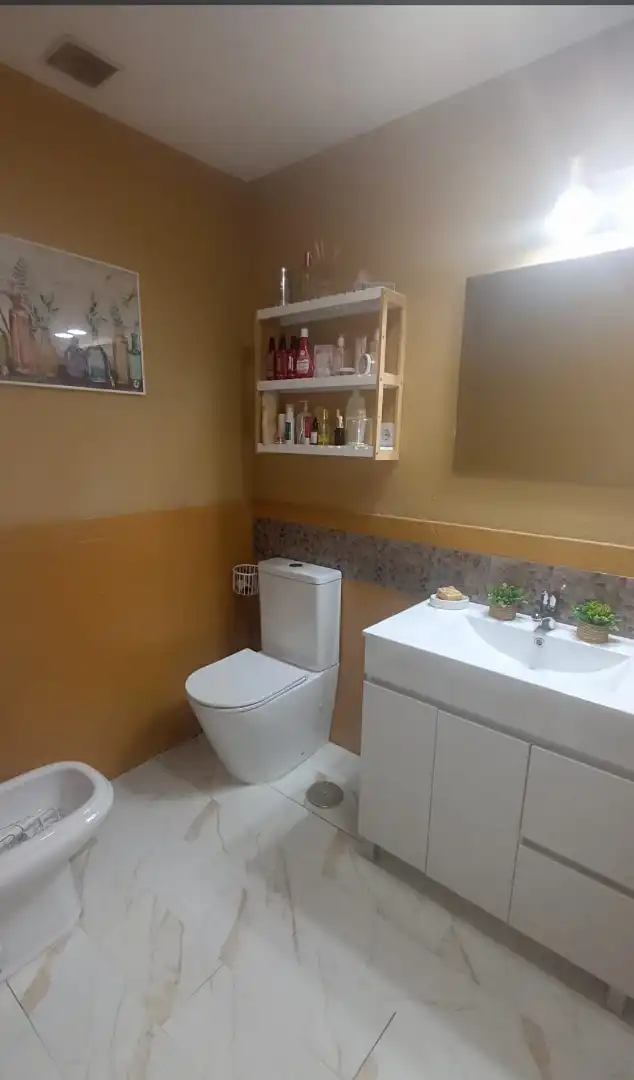 Casa o chalet en venta en Calle Giralda, 56, Los Hueros Baño de Casa o chalet en venta en Villalbilla con Aire acondicionado, Terraza y Piscina