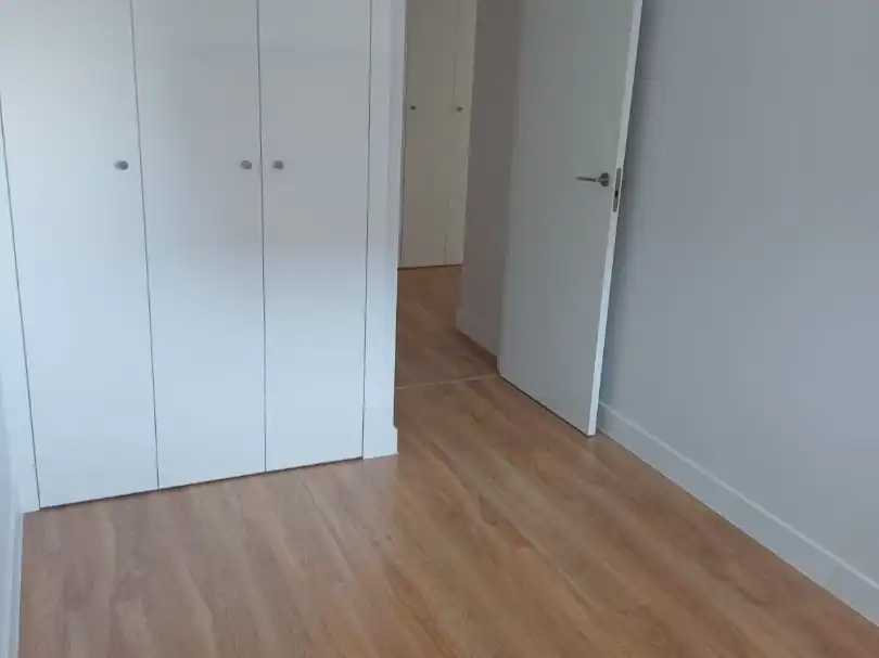 Piso de alquiler en Almería con Aire acondicionado, Jardín privado y Terraza