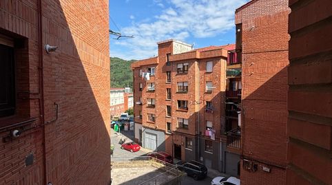 Piso en venta en Santa Marina Kalea, 7, Etxebarri, Bizkaia - imagen 4 Foto 4 de Piso en venta en Santa Marina Kalea, 7, Etxebarri, Bizkaia