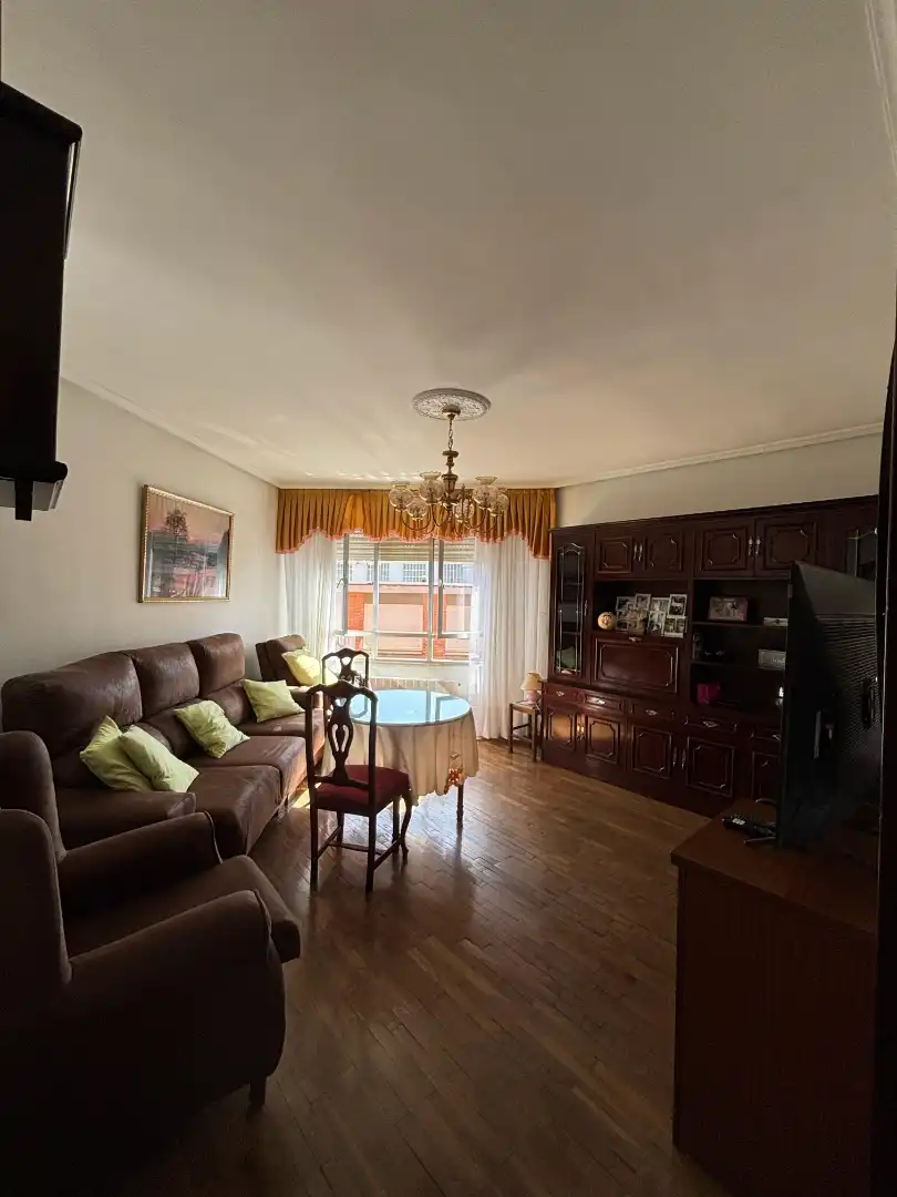 Wohnung zum Verkauf in Santa Marina Kalea, 7, Etxebarri Wohnzimmer von Wohnung zum Verkauf in Etxebarri mit Heizung, Parkett und Abstellraum