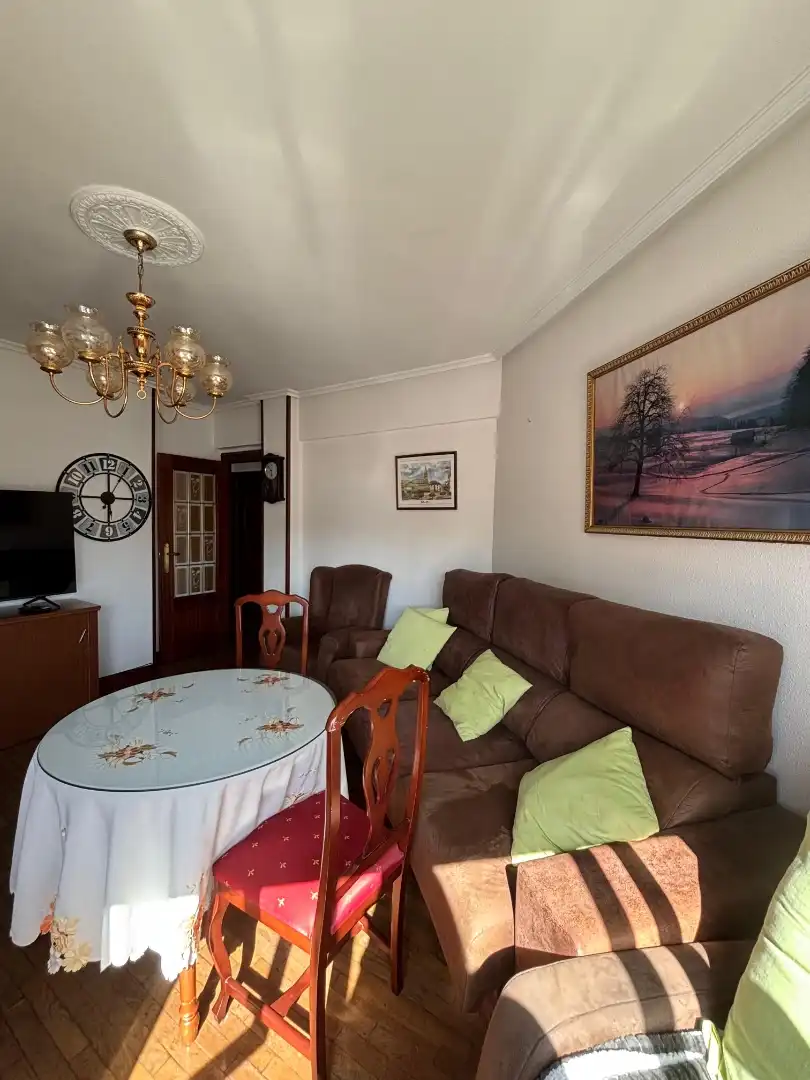 Wohnung zum Verkauf in Santa Marina Kalea, 7, Etxebarri Wohnzimmer von Wohnung zum Verkauf in Etxebarri mit Heizung, Parkett und Abstellraum