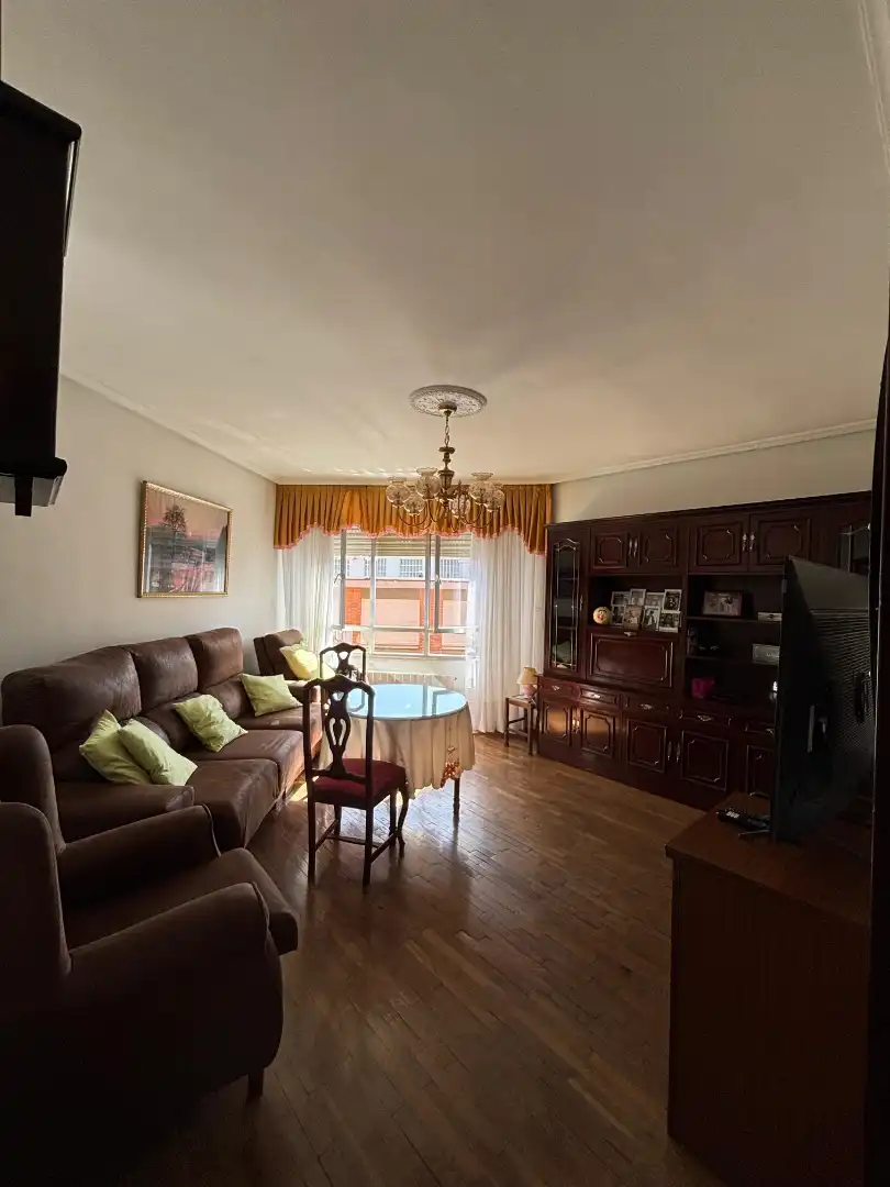 Wohnung zum Verkauf in Santa Marina Kalea, 7, Etxebarri Wohnzimmer von Wohnung zum Verkauf in Etxebarri mit Heizung, Parkett und Abstellraum