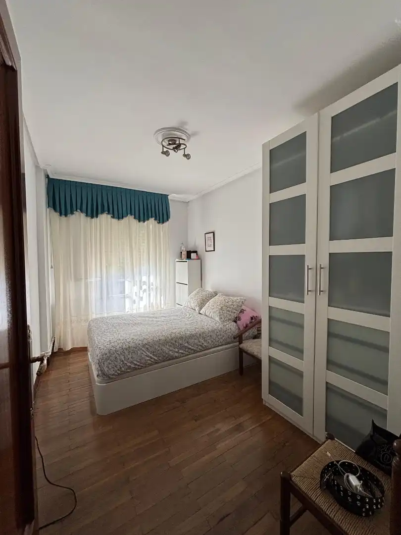 Wohnung zum Verkauf in Santa Marina Kalea, 7, Etxebarri Schlafzimmer von Wohnung zum Verkauf in Etxebarri mit Heizung, Parkett und Abstellraum