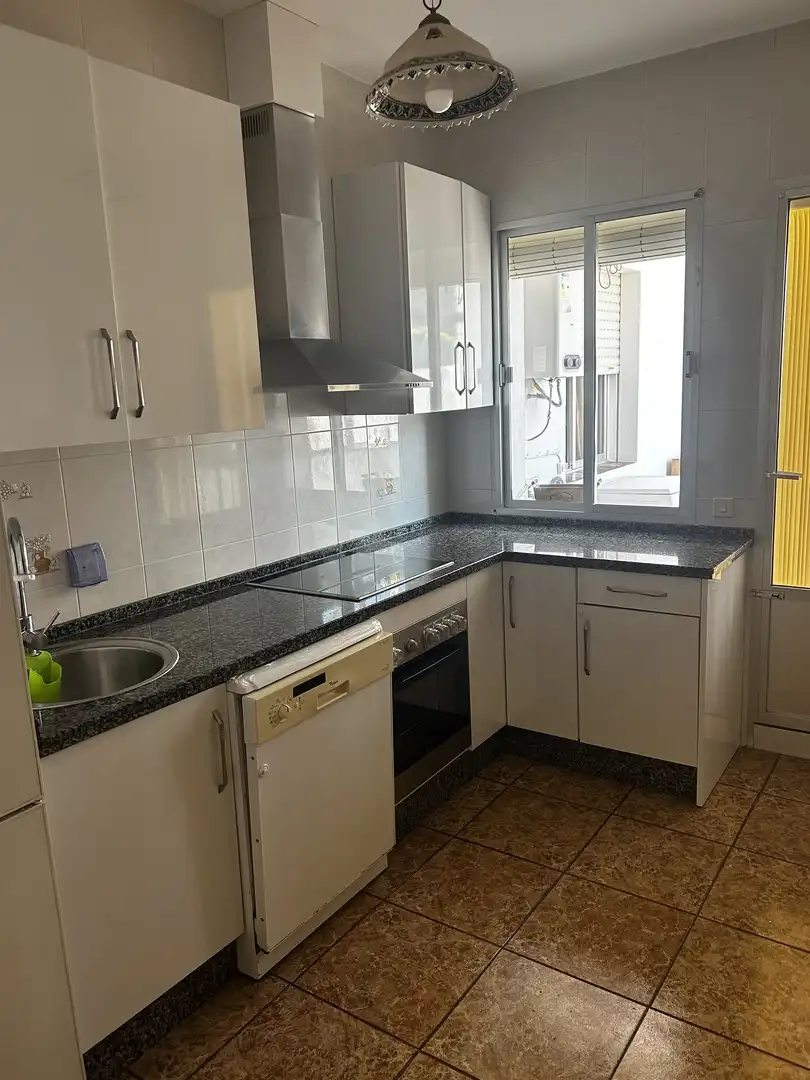 Kitchen of Flat for rent in Llerena  with Air Conditioner, Heating and Terrace