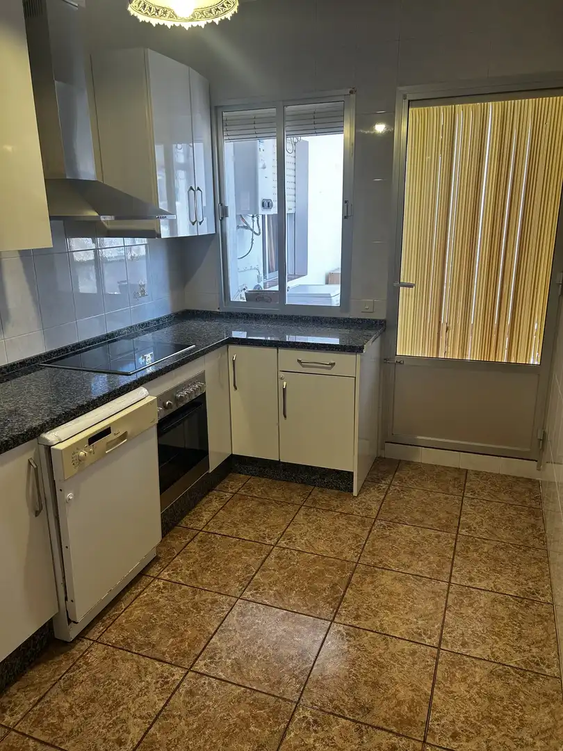 Kitchen of Flat for rent in Llerena  with Air Conditioner, Heating and Terrace