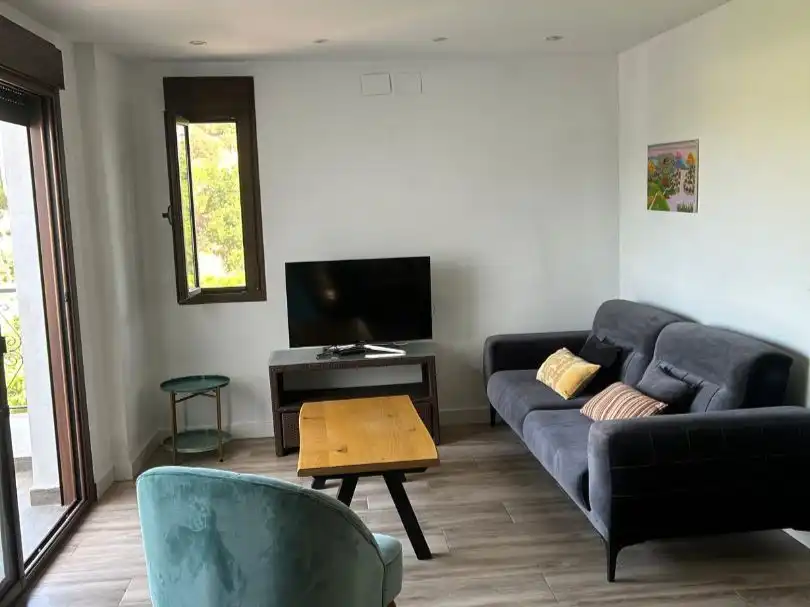 Wohnzimmer von Einfamilien-Reihenhaus zur Miete in Vélez-Málaga mit Klimaanlage, Terrasse und Möbliert