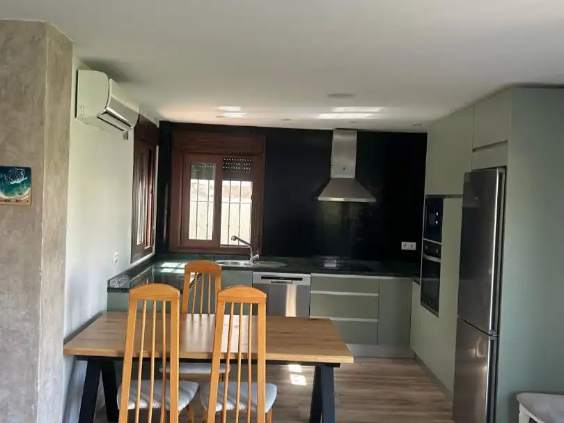 Küche von Einfamilien-Reihenhaus zur Miete in Vélez-Málaga mit Klimaanlage, Terrasse und Möbliert