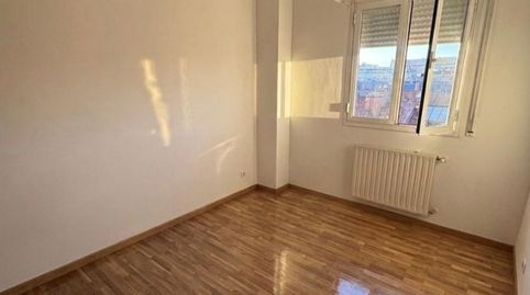 Photo 3 of Flat for rent in Calle de Tumaco, 10, Salvador, Madrid Capital