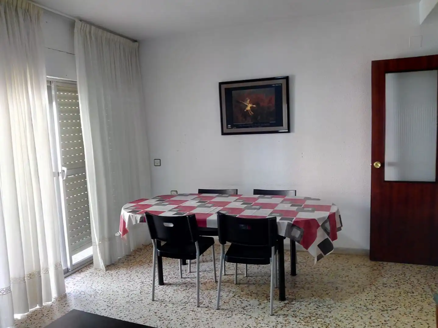 Piso en venta en Calle Mulhacén, 2, Centro Comedor de Piso en venta en Almería con Balcón