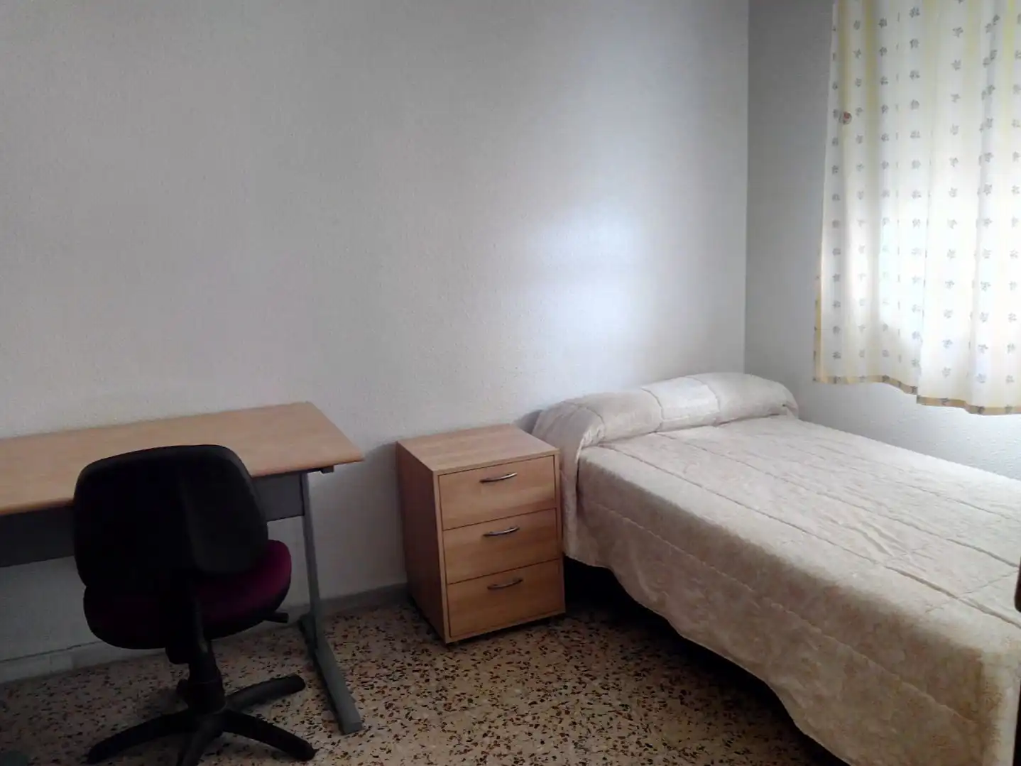 Piso en venta en Calle Mulhacén, 2, Centro Habitación de Piso en venta en Almería con Balcón
