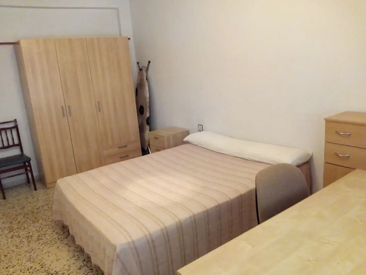 Piso en venta en Calle Mulhacén, 2, Centro Habitación de Piso en venta en Almería con Balcón