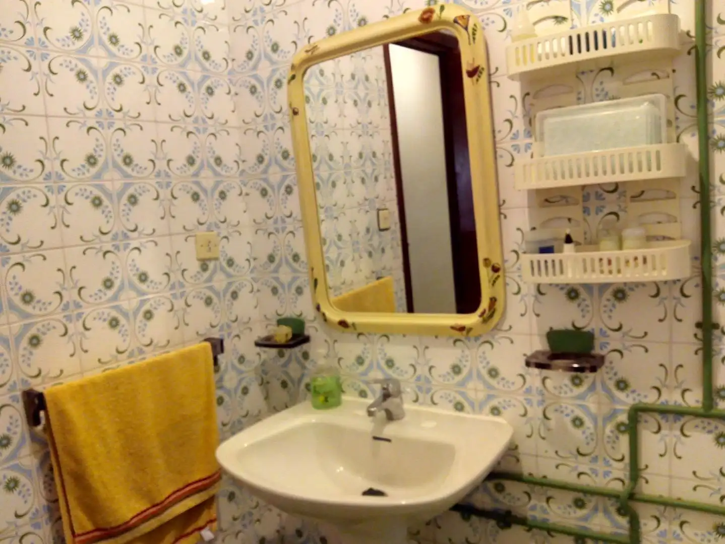 Piso en venta en Calle Mulhacén, 2, Centro Baño de Piso en venta en Almería con Balcón