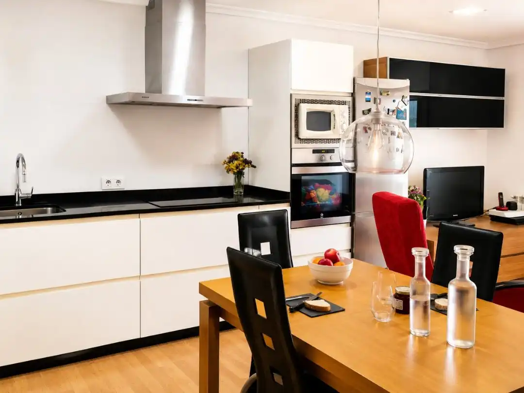 Piso en venta en Rúa Río Arnoia, 26, Ventiun Cocina de Piso en venta en Ourense Capital con Calefacción, Parquet y Trastero