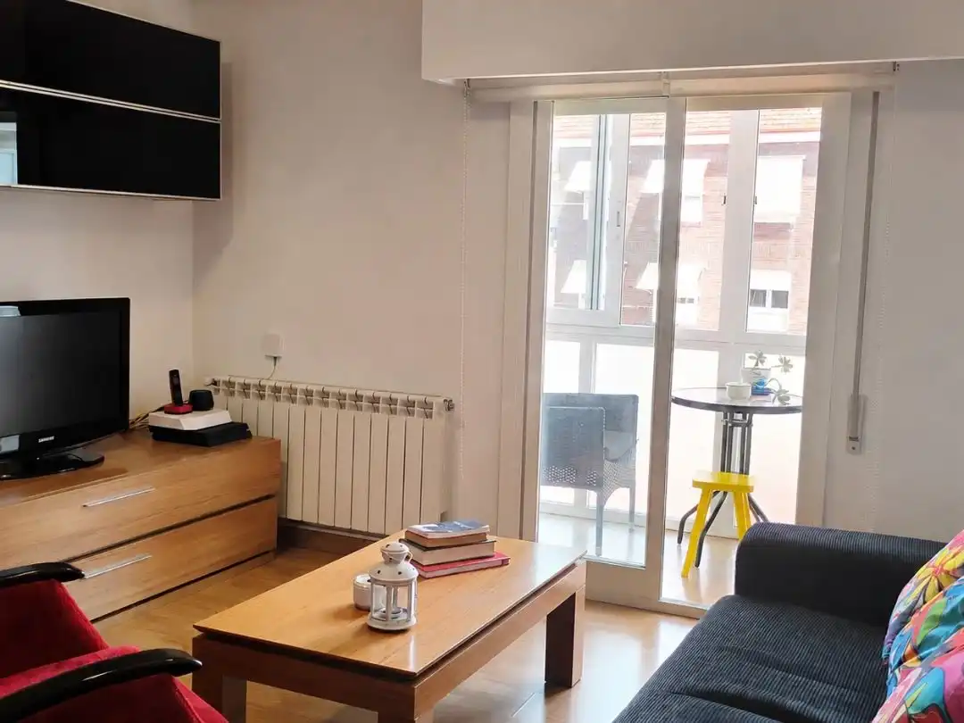 Piso en venta en Rúa Río Arnoia, 26, Ventiun Sala de estar de Piso en venta en Ourense Capital con Calefacción, Parquet y Trastero