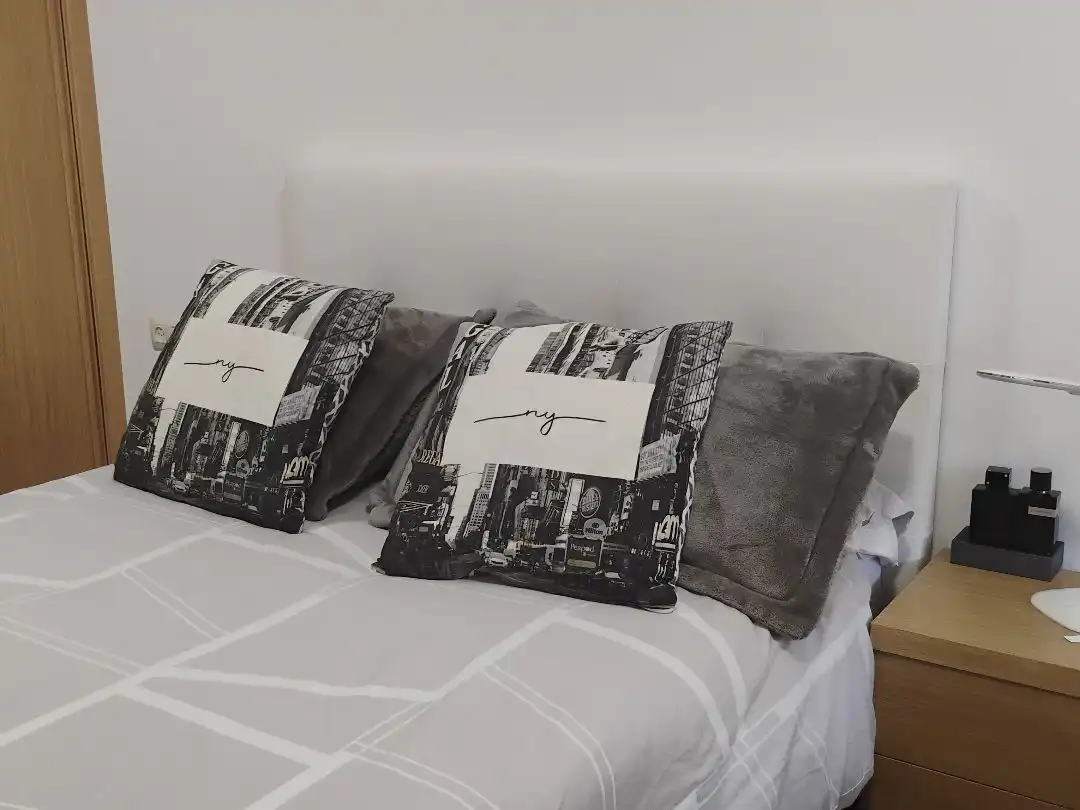 Piso en venta en Rúa Río Arnoia, 26, Ventiun Habitación de Piso en venta en Ourense Capital con Calefacción, Parquet y Trastero